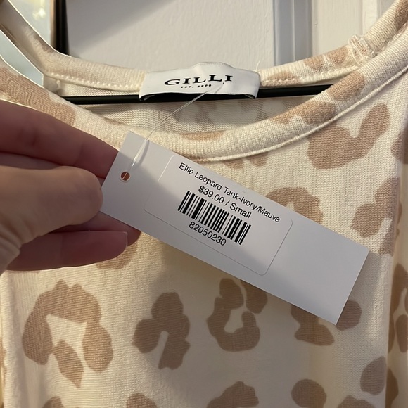 Bought from my Local Boutique : IKT boutique. - Picture 2 of 2